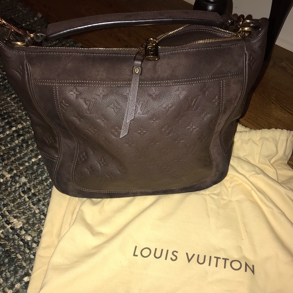Louis Vuitton BROWN exclusive